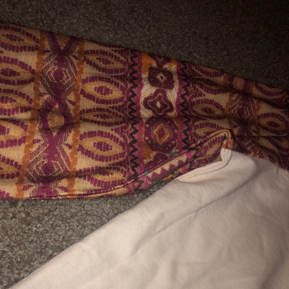 Hannah Aztec Sweater - Picture 2 of 4